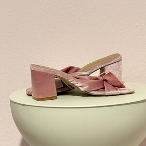 Elegant Pink Velvet Women's Mules
